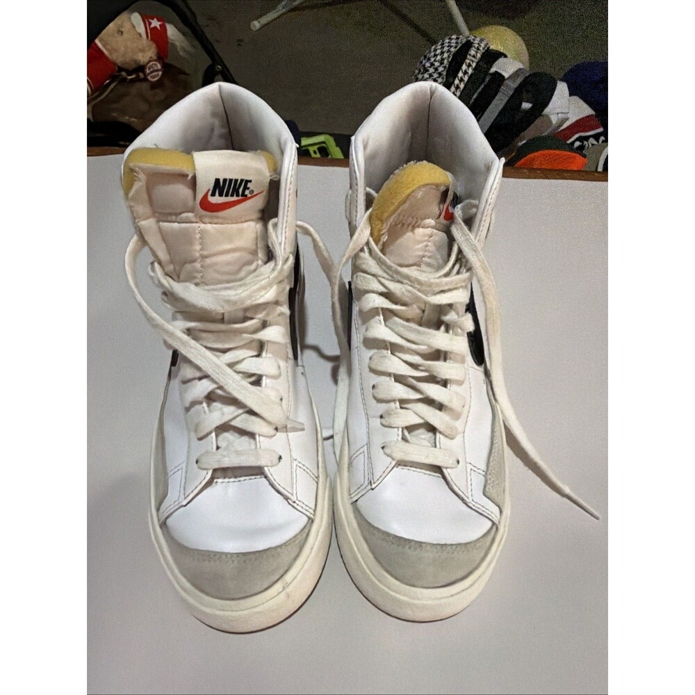 Nike Blazers Mid '77 Men's Size 8 White Black Sneakers